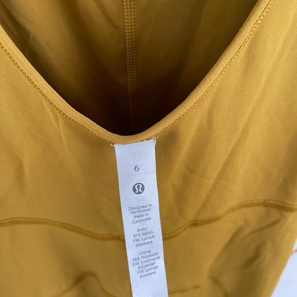 Sweat intention onesie lululemon - Picture 3 of 6